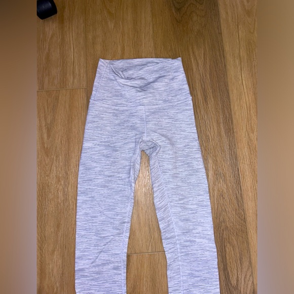 lululemon leggings - Picture 3 of 4